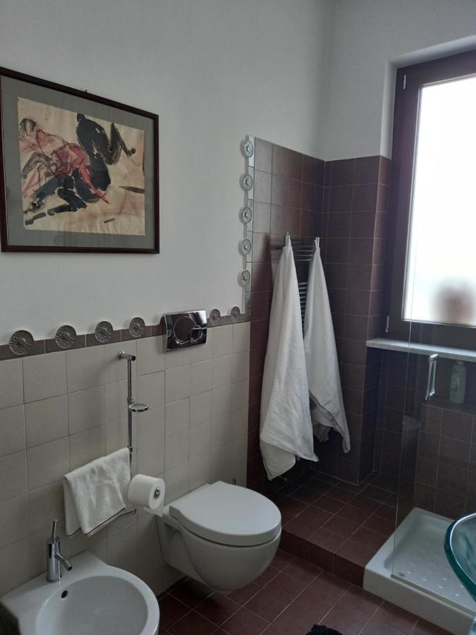 Confortevole Бари Екстериор снимка